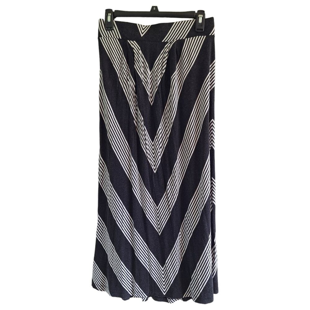 Dana Buchman Black & White Vertical Zigzag Stripe Lightweight Maxi Skirt S